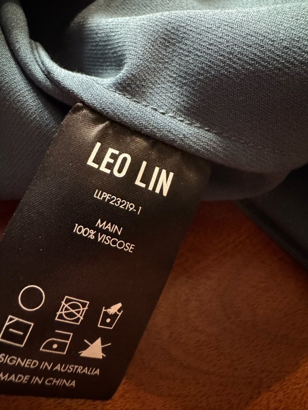 Leo Lin Audrey Short-Sleeve Pocket Midi Shirtdress | US 6 - Picture 9 of 9